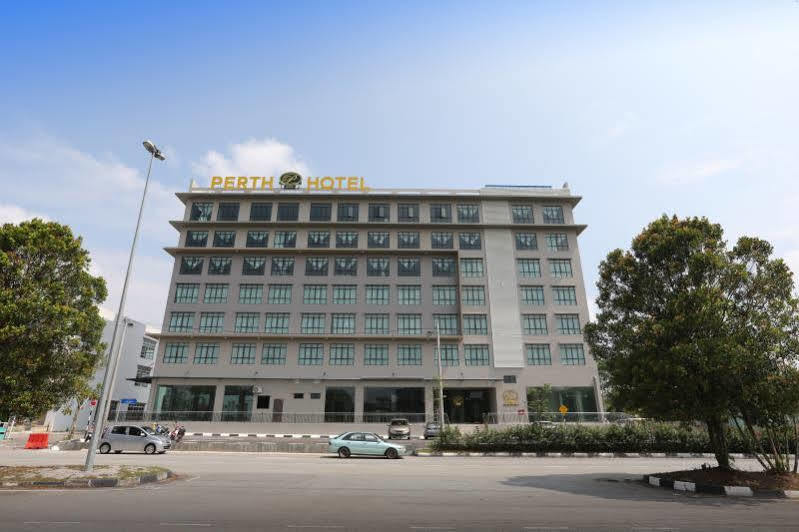 Hotel Sem9 Senai Kulai Esterno foto